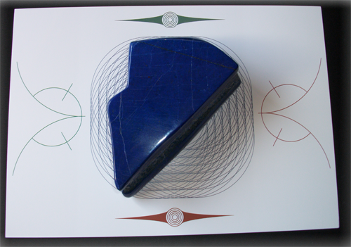 Dynamisation d'un lapis-lazuli avec le dessin agissant de l'Hydre